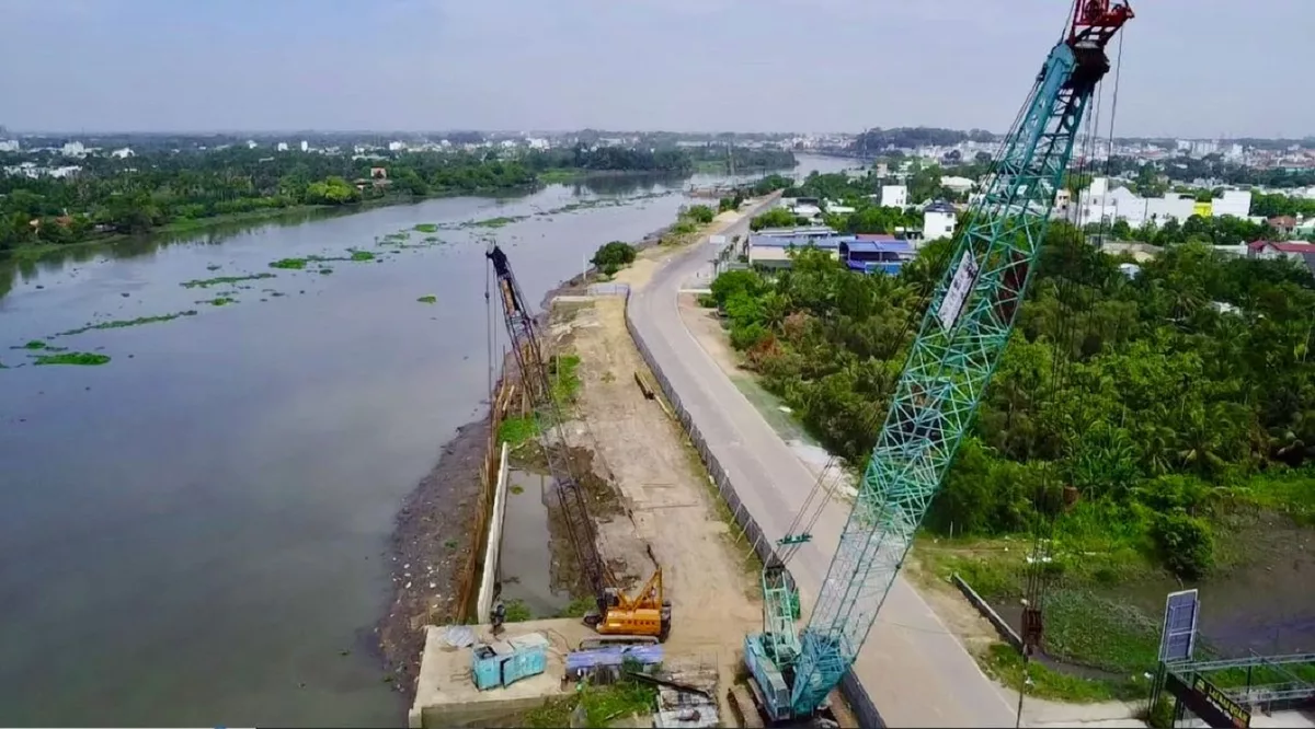 tuyến ven sông đang triển khai