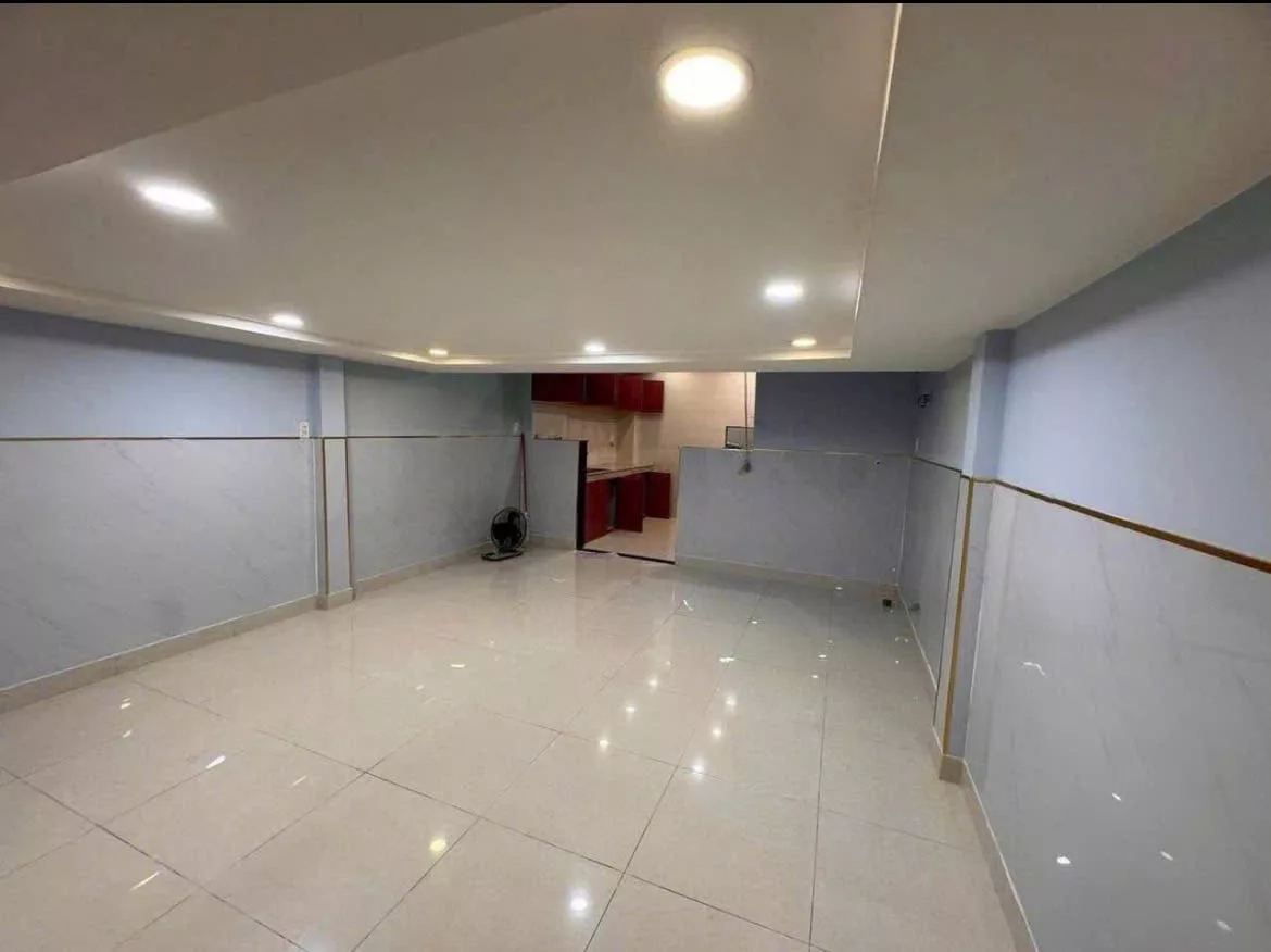 Cho thuê nhà Lạc Long Quân Q11 - Ảnh 4